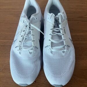 Men's White Athletic Shoes